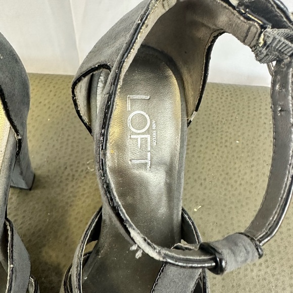 Grey Caged Platform Heels with Black Trim, Size 6 - Picture 10 of 10